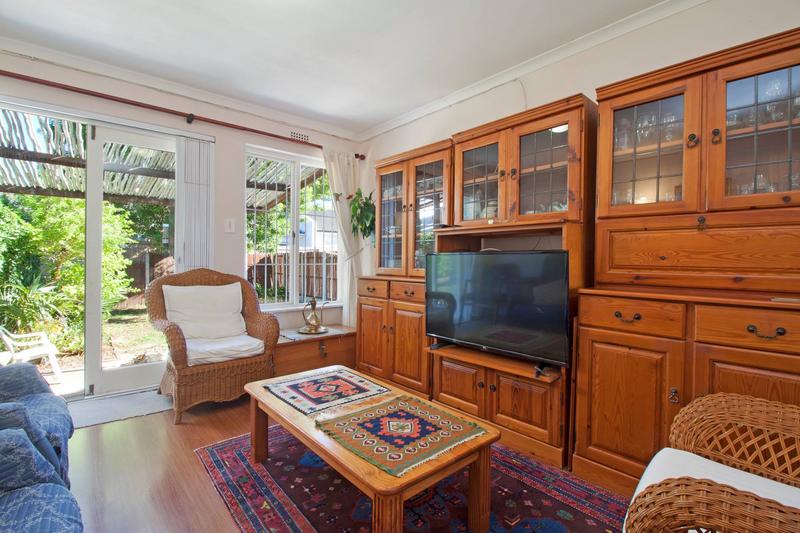 2 Bedroom Property for Sale in Fish Hoek Western Cape
